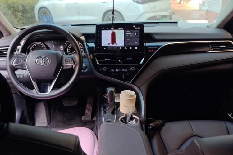 丰田 凯美瑞 2023款 2.0G 豪华版中控内饰12