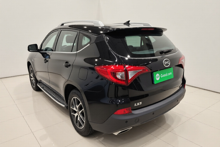 比亚迪 宋 2017款 盖世升级版 1.5TID 自动豪雅型车身外观5