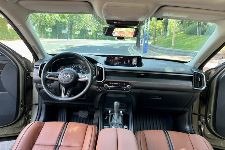 马自达CX-50行也 2023款 2.5L 尊行版中控内饰7004