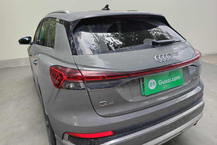 奥迪Q4 e-tron 2023款 40 e-tron 创境版车身外观5