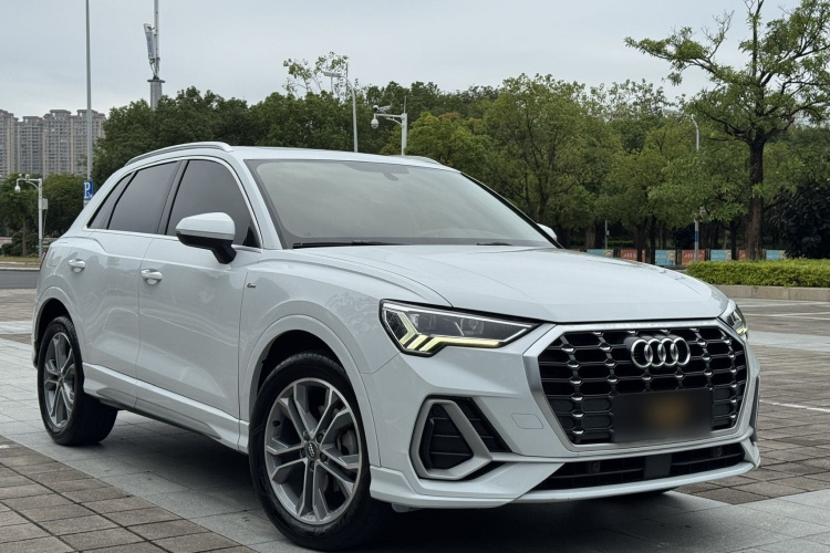 奥迪Q3 2020款 40 TFSI 时尚动感型车身外观6002