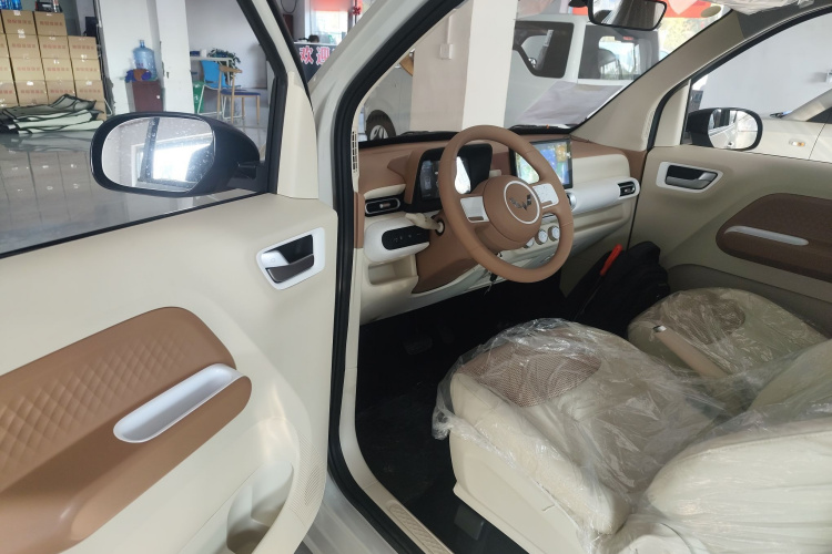 五菱汽车 宏光MINIEV 2024款 第三代 215km 青春版中控内饰20