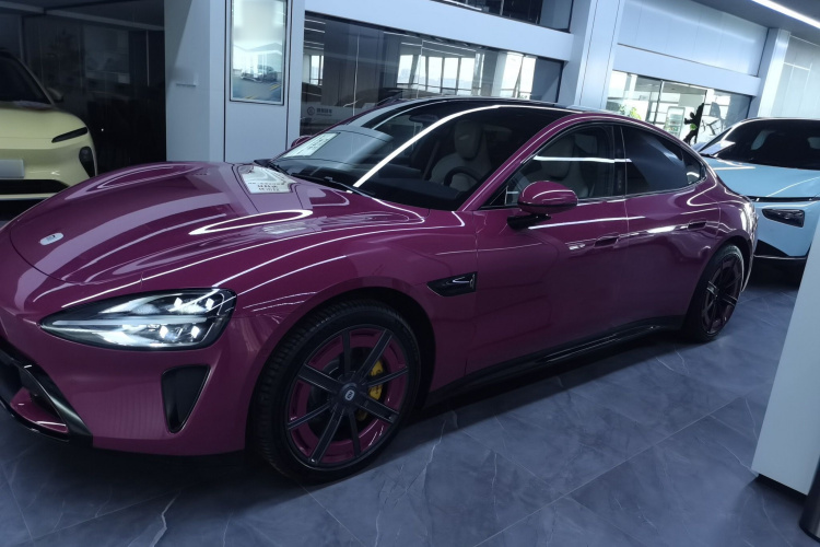 小米汽车 小米SU7 2024款 后驱长续航智驾版车身外观4