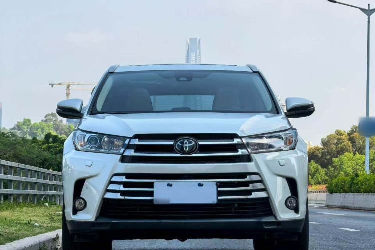 丰田 汉兰达 2018款 2.0T 四驱至尊版 7座 国VI车身外观6004