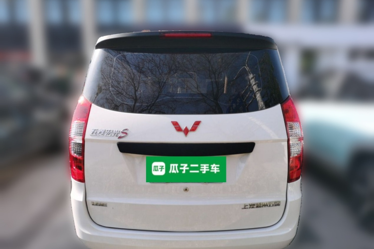 五菱汽车 五菱宏光 2021款 1.5L改款 S基本型 电动助力LAR车身外观6004