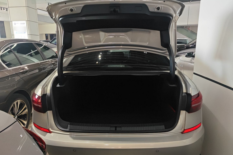 大众 帕萨特 2020款 改款 330TSI 豪华版 国VI局部细节23