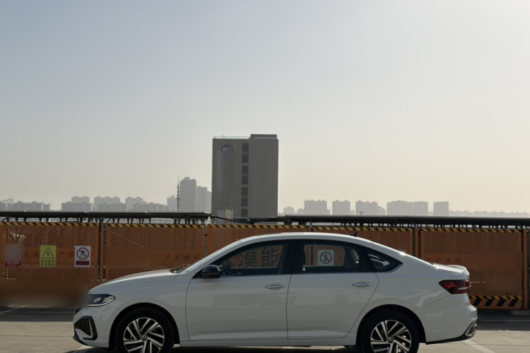 大众 朗逸 2024款 300TSI DSG星空领先版车身外观6014