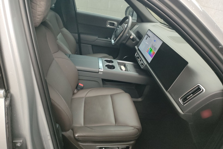 理想汽车 理想L9 2022款 Max局部细节41