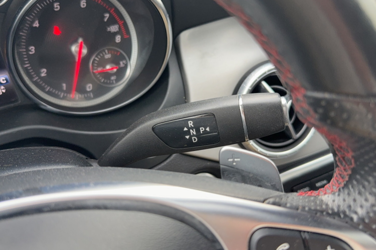 奔驰CLA 2018款 CLA 220 4MATIC局部细节18