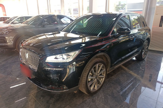 林肯 冒险家 2022款 2.0T 四驱尊耀版