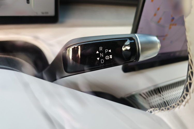 小鹏X9 2024款 702超长续航Max局部细节18