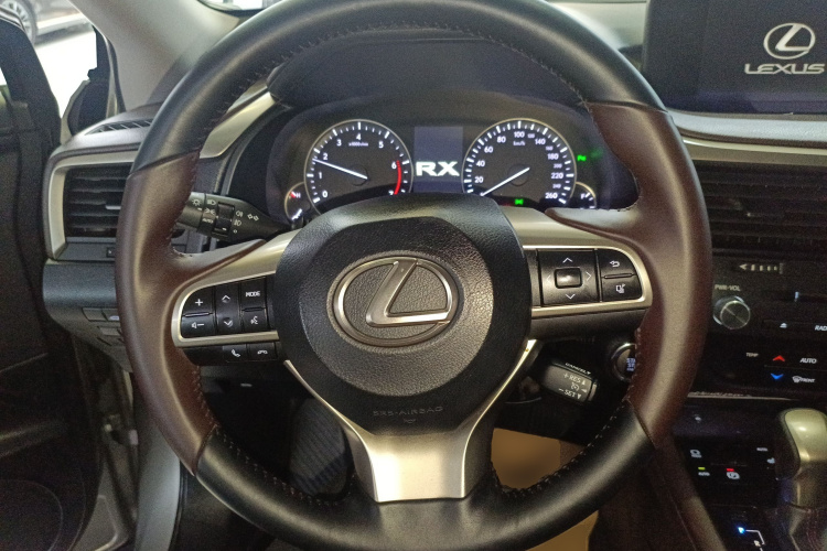 雷克萨斯RX 2016款 300 两驱舒适版 国VI中控内饰13