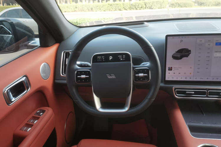 理想汽车 理想L7 2023款 Pro中控内饰13