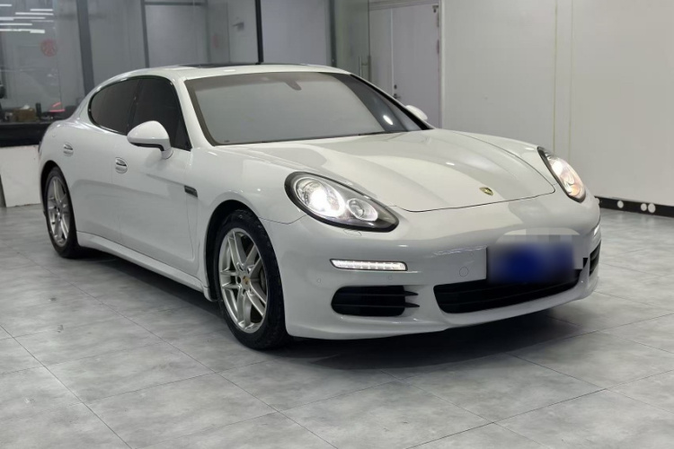 保时捷 2016款 Panamera Edition 3.0T车身外观6008