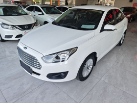 福特 福睿斯 2015款 1.5L 自动舒适型