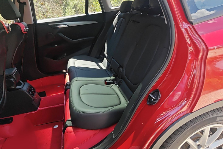 宝马X1 2019款 sDrive18Li 时尚型中控内饰7004