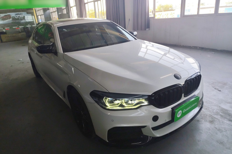宝马5系 2020款 530Li 领先型 M运动套装车身外观6002