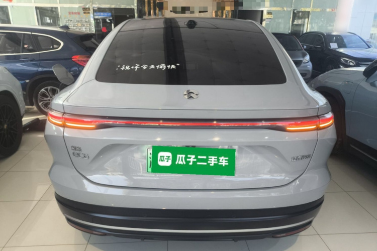 蔚来EC6 2024款 75kWh车身外观6