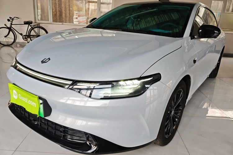 零跑汽车 零跑C01 2024款 纯电 525舒享版车身外观1