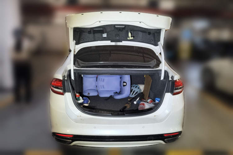 福特 蒙迪欧 2017款 EcoBoost 245 豪华运动型中控内饰23