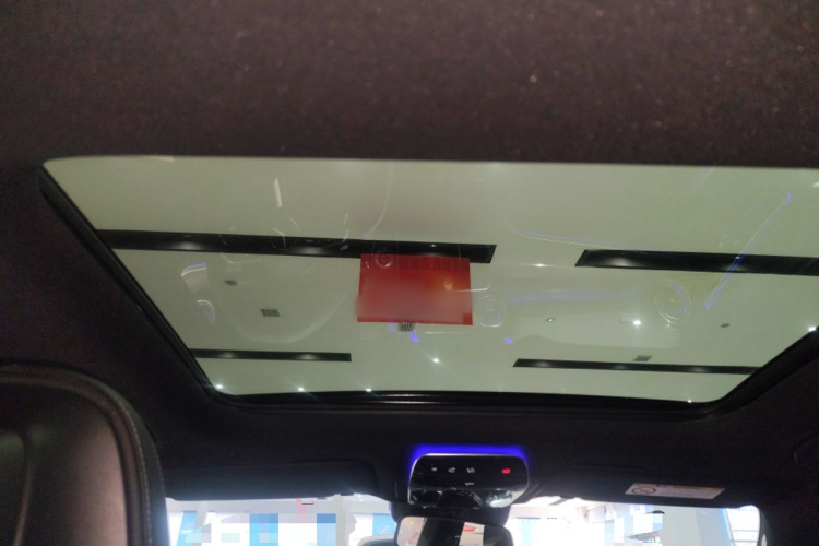 奔驰C级 2022款 改款 C 260 L 运动版局部细节22