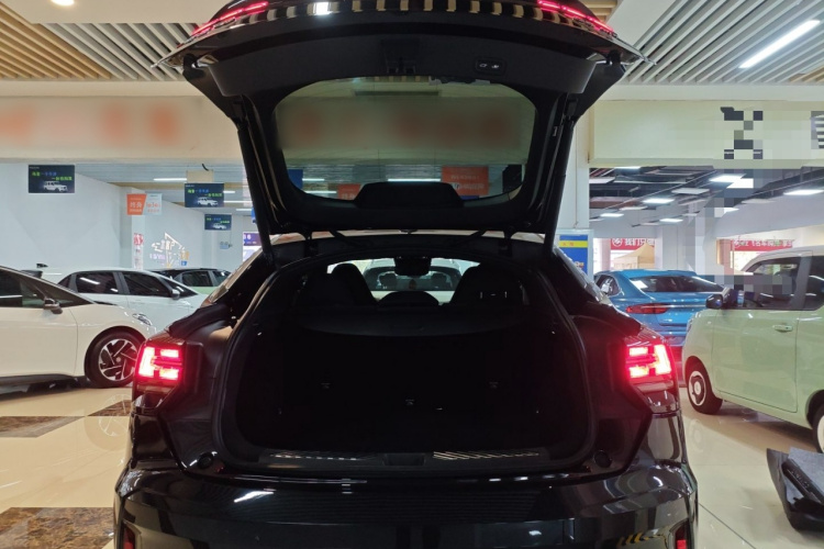 领克05 2020款 2.0TD 四驱劲Halo局部细节23