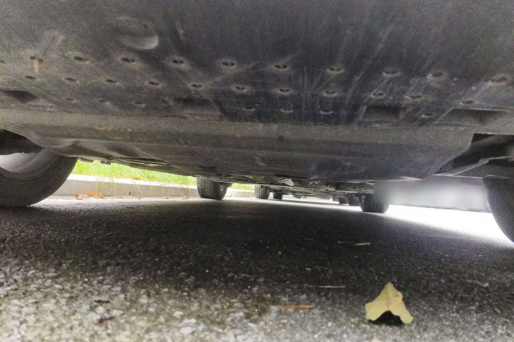 标致508 2021款 508L 400THP PureTech 驾控版局部细节9008