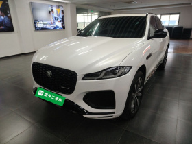捷豹F-PACE 2024款 P250 R-Dynamic SE