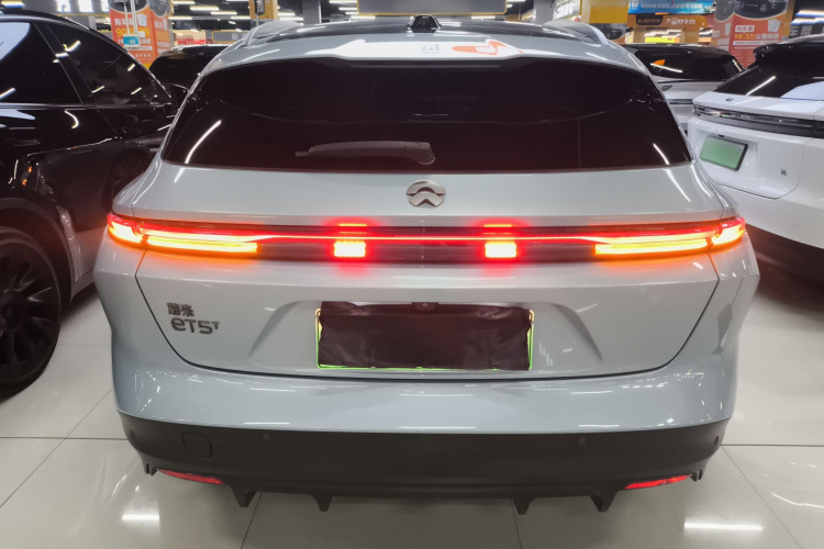 蔚来ET5T 2024款 75kWh Touring车身外观6004