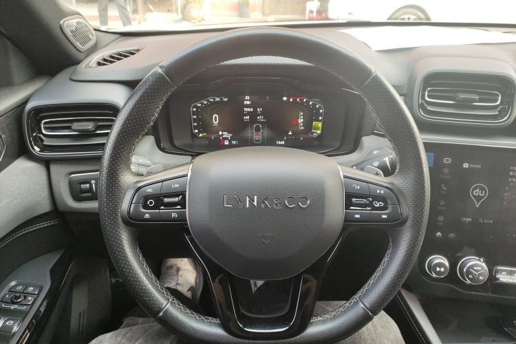 领克03 2021款 2.0TD 自动劲 冠军版中控内饰13