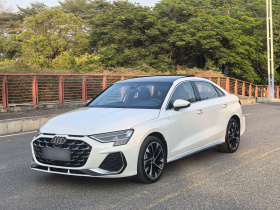 奥迪A3 2025款 A3L Limousine 35TFSI 飞驰尊享型