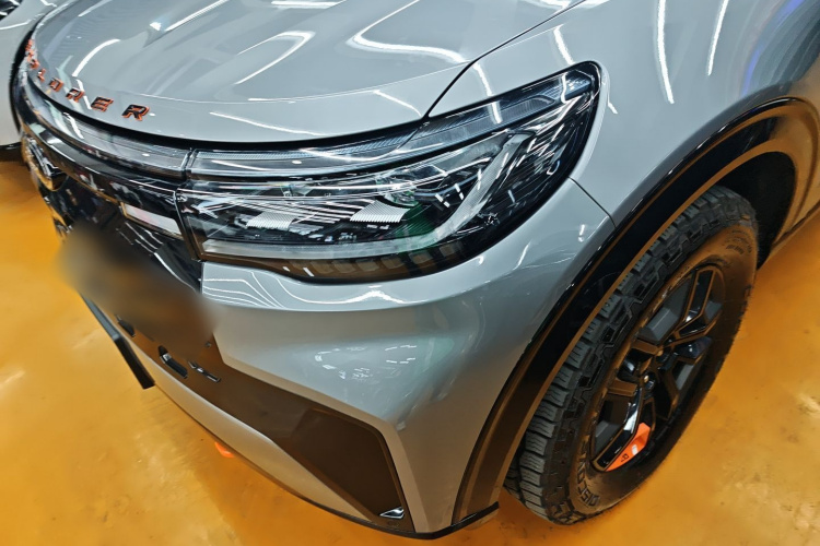 福特 探险者 2024款 2.3T EcoBoost 昆仑巅峰版 6座局部细节36