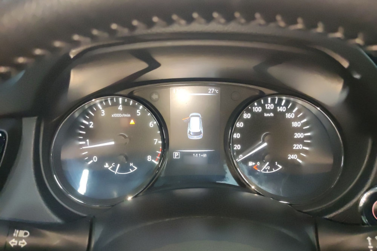 日产 奇骏 2020款 2.0L XL Premium CVT 2WD智联尊享版局部细节14