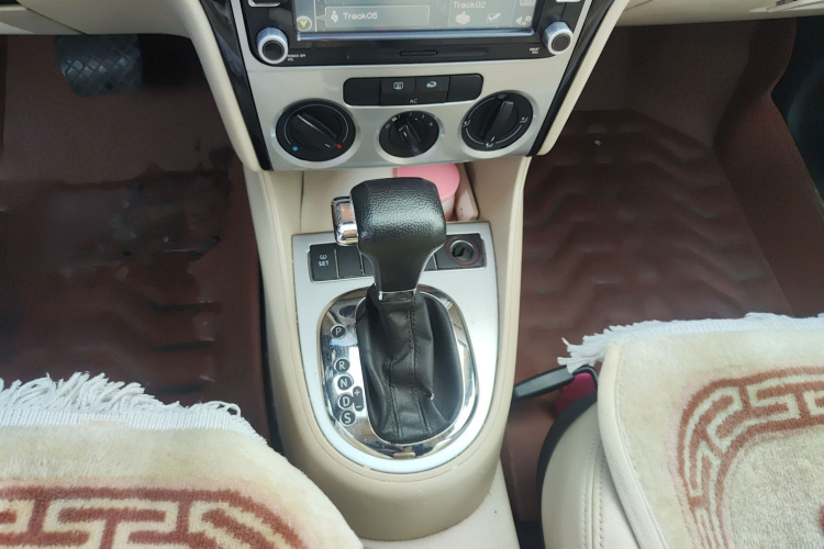 大众 朗逸 2011款 1.6L 自动品雅版局部细节18