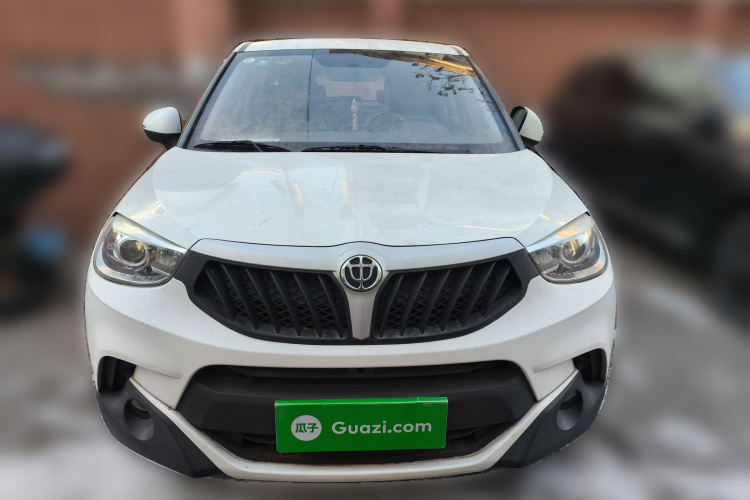 中华V3 2016款 1.5L 手动舒适型车身外观6001