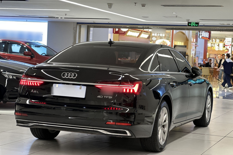 奥迪A6L 2024款 40 TFSI 豪华致雅型车身外观6001