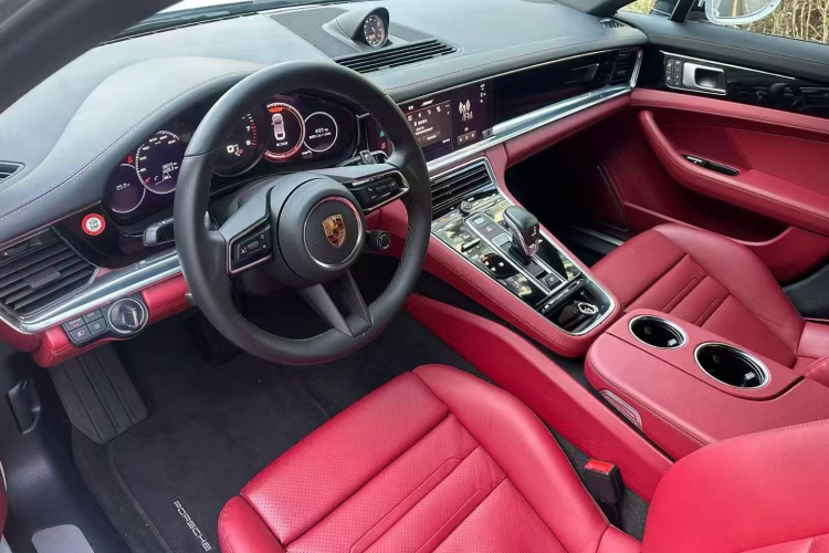 保时捷 2022款 Panamera 2.9T中控内饰7002