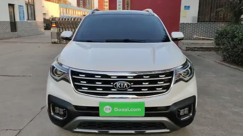 起亚 智跑 2019款 2.0L 自动智享豪华版实拍1