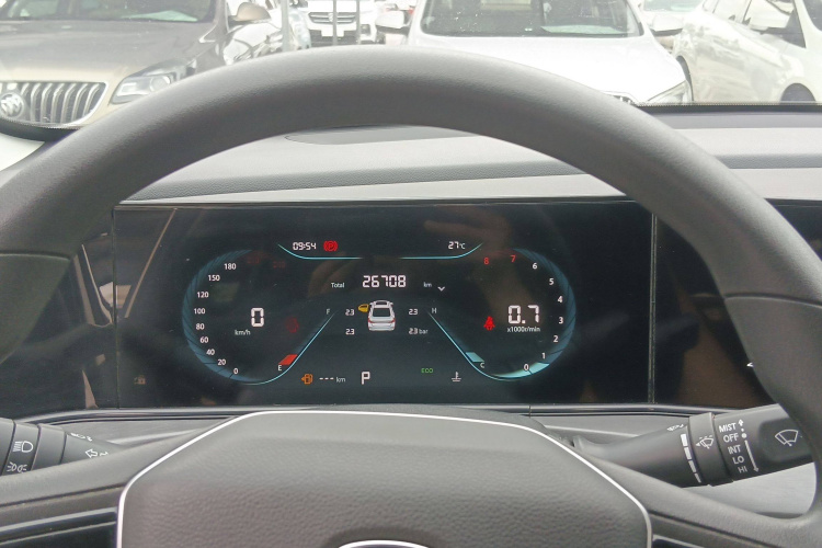 长安 逸动 2022款 PLUS 1.6L GDI CVT精英型中控内饰7009