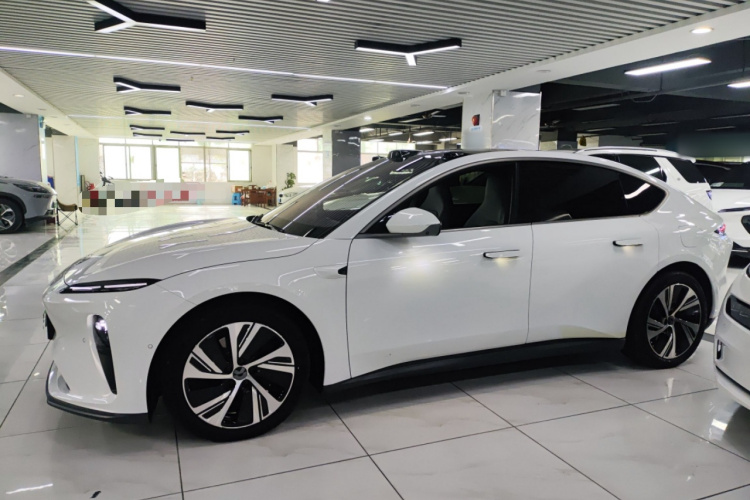 蔚来ET5 2022款 75kWh车身外观6003