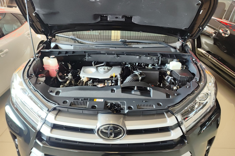 丰田 汉兰达 2018款 2.0T 四驱豪华版 7座 国V局部细节24