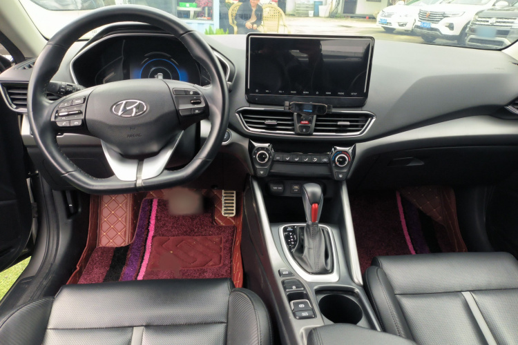 现代 菲斯塔 2019款 280TGDi 运动版 国V中控内饰7003