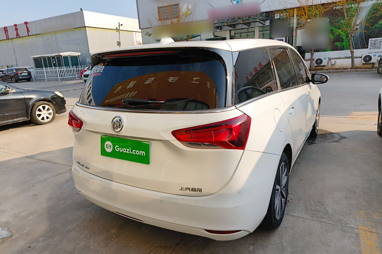 别克GL6 2018款 18T 6座尊贵型车身外观7