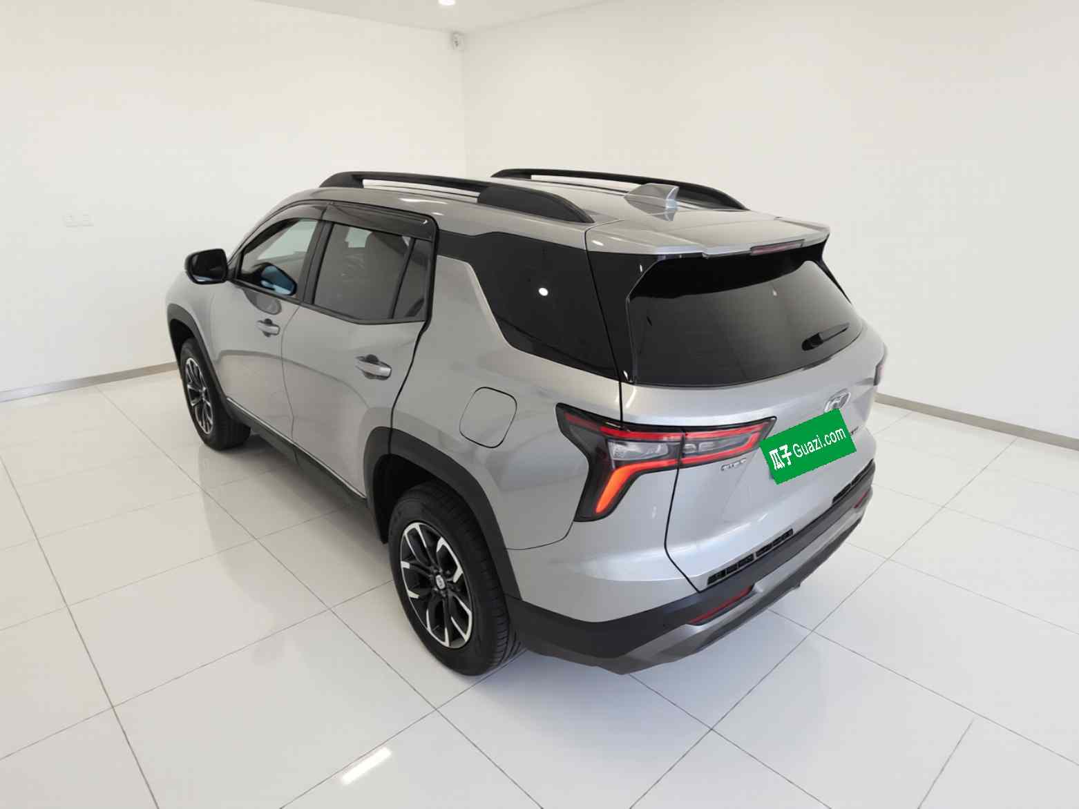雪佛兰 探界者Plus 2024款 155km ACTIV 至臻版(3)