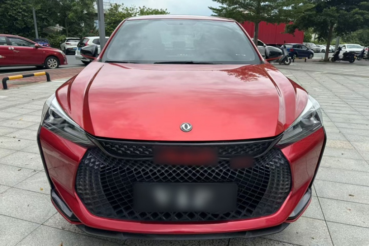 东风风神 奕炫 2021款 230T 自动追影骑士版车身外观6005