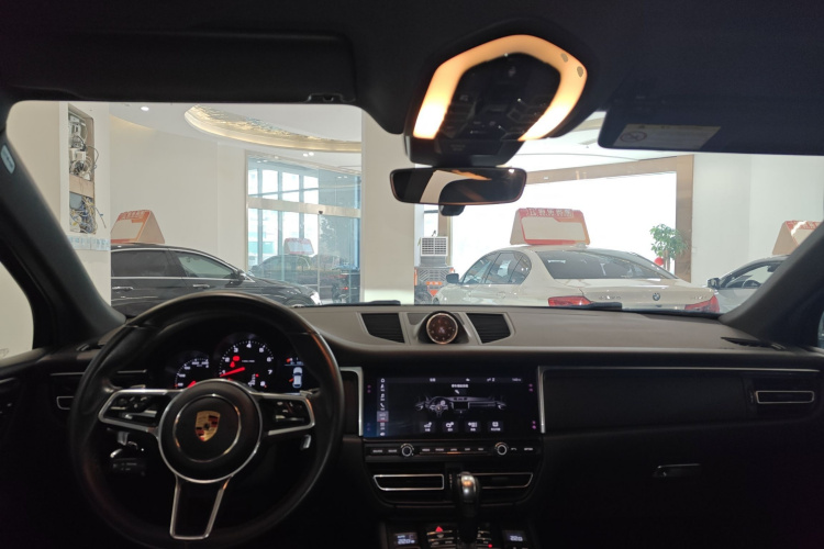 保时捷 2020款 Macan 2.0T中控内饰12