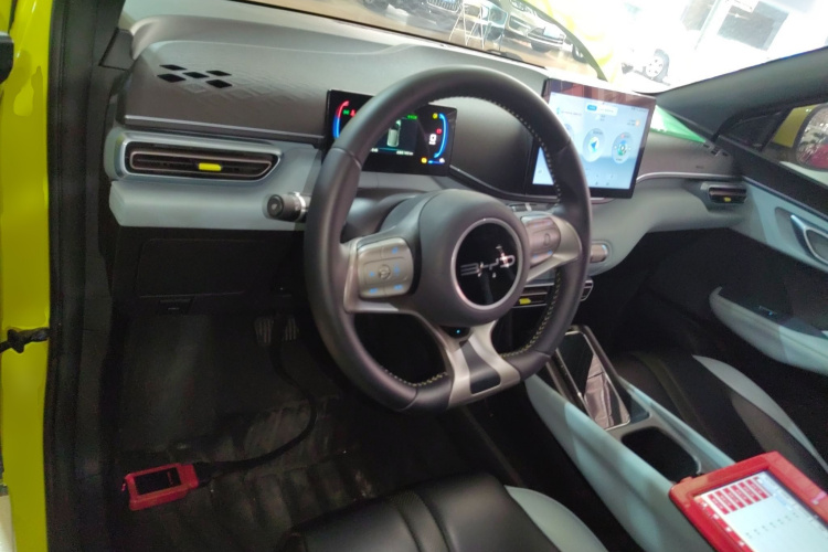 比亚迪 海鸥 2024款 荣耀版 405km 飞翔版中控内饰12