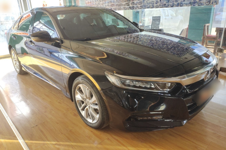 本田 雅阁 2018款 260TURBO 精英版 国VI车身外观3