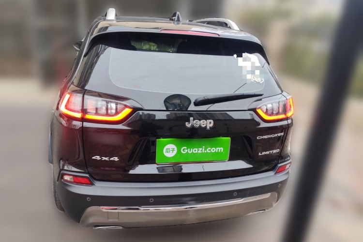 Jeep 自由光 2019款 2.0T 四驱探享版 国VI车身外观6