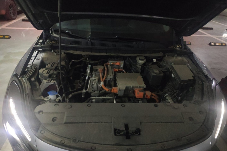 红旗E-QM5 2023款 560km PLUS局部细节24